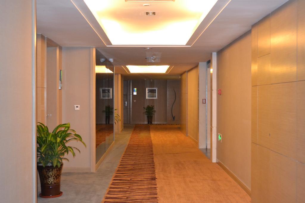 Angel Garden Hotel Huhhot Oda fotoğraf