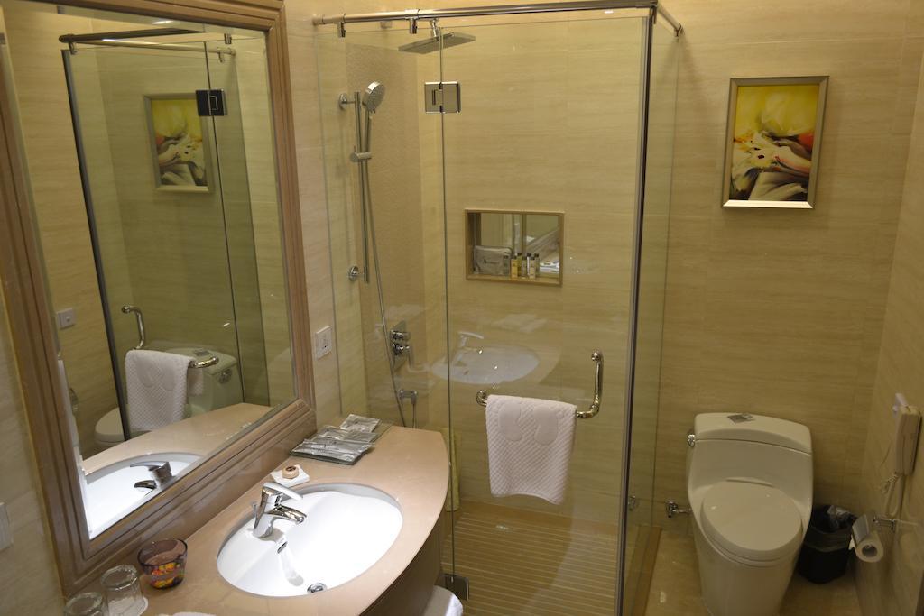 Angel Garden Hotel Huhhot Oda fotoğraf